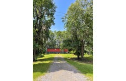 535 Jackson Arms Road, Karnack, TX 75661
