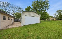 302 W Maple Street, Cushing, OK 74023