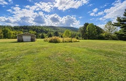 11982 Grapefield road, BASTIAN, VA 24314