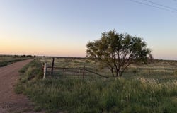 423 FM 261, Spur, TX 79370
