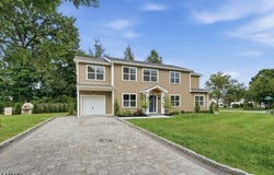 126 Fieldstone Dr, Springfield Twp., NJ 07081-2607