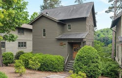35 TURTLE POINT Dr, Crane Hill, AL 35053