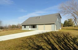 N8568 Seward Dr, Berlin, WI 54923