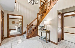 6151 O'Connell St, Hartford, WI 53027