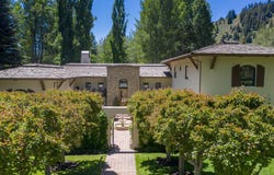 5 Willow Rd, Sun Valley, ID 83353