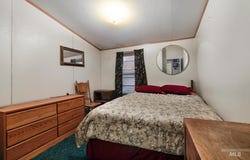 2173 S 1800 E, Gooding, ID 83330
