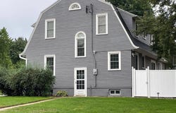 1302 Redick Ave, Creighton, NE 68729