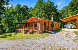 101 Mountain View Rd, Robbins, TN 37852