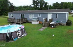 662 Straits Road, Gloucester, NC 28528
