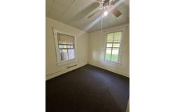 309 E Webster Avenue, Ava, MO 65608