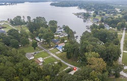 207 Beach Dr, Ninety Six, SC 29666