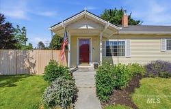 806 W Logan St, Caldwell, ID 83605