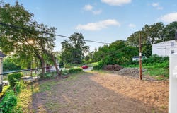 69 Orient St, Worcester, MA 01604