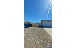 1735 Scott Ave, El Centro, CA 92243