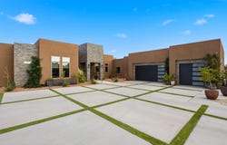 95 Todos Juntos Road, Corrales, NM 87048