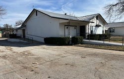 903 Bevans St, Menard, TX 76859