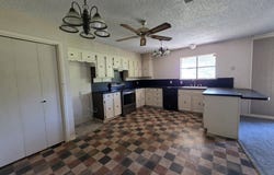719 Ridgeway Road, Joshua, TX 76058