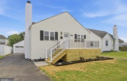 314 SWARTHMORE AVE, FOLSOM, PA 19033