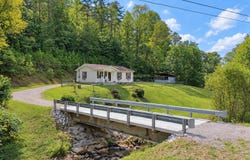 229 W Highway 577, Manchester, KY 40962