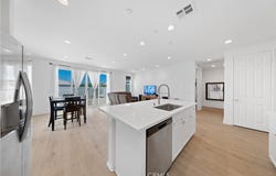 458 Berrybush, Hemet, CA 92543
