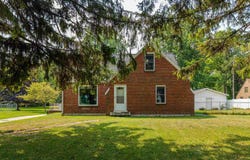 1152 Midland Road, Bay City, MI 48706