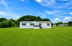 202 Springridge Dr, Texarkana, TX 75501