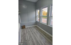 211 SPRUCE ST, DARBY, PA 19023