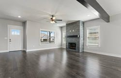 811 Ann Place, Centerton, AR 72719
