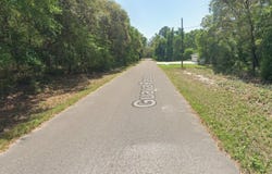 GUAVA PASS Lane, OCKLAWAHA, FL 32179