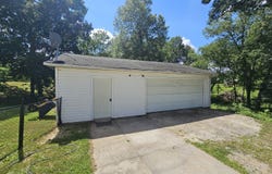8841 N Triton Lane, Mt Vernon, IL 62864