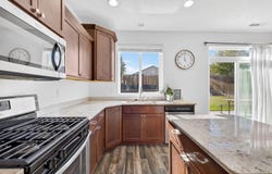 5914 Ramus Ln, Pasco, WA 99301
