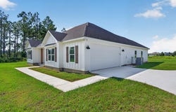 51 Raymond Drive, Broxton, GA 31519