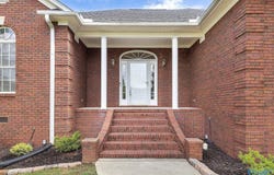 1507 NE Crown Pointe Drive, Hartselle, AL 35640