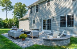 23 Salmon Run, East Hampton, CT 06424