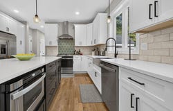 3 Farm Meadows Lane, Londonderry, NH 03053