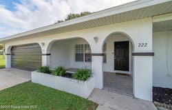 722 Apollo Circle NE, Palm Bay, FL 32905