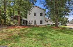 359 E Tugalo Street, Toccoa, GA 30577