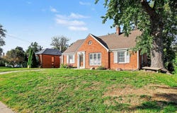 3930 Castelar Street, Omaha, NE 68105