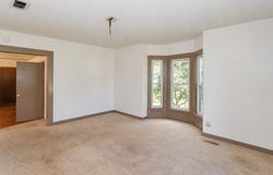 737 E Grant Highway, Marengo, IL 60152