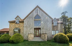 171 Mae West Rd, Confluence, PA 15424