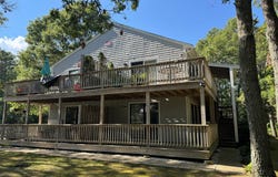 35 Ashumet Rd, Mashpee, MA 02649