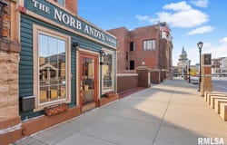518 E CAPITOL Avenue, Springfield, IL 62701