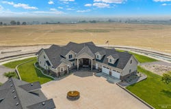 23250 Graphic Ln, Wilder, ID 83676