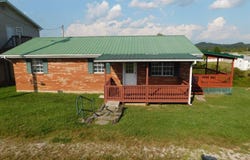 284 Walnut St., Ezel, KY 41425