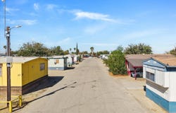 14603 Lost Hills Rd, Lost Hills, CA 93249