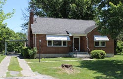 79 Holcombe Ave, New Castle, VA 24127