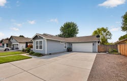 722 NE Stoneridge Loop, Prineville, OR 97754