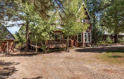 2232 Forest Park Drive, Overgaard, AZ 85933