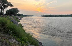 57345 892nd Rd, Wynot, NE 68792