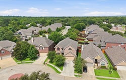 1905 Fountain Meadows Drive, Euless, TX 76039